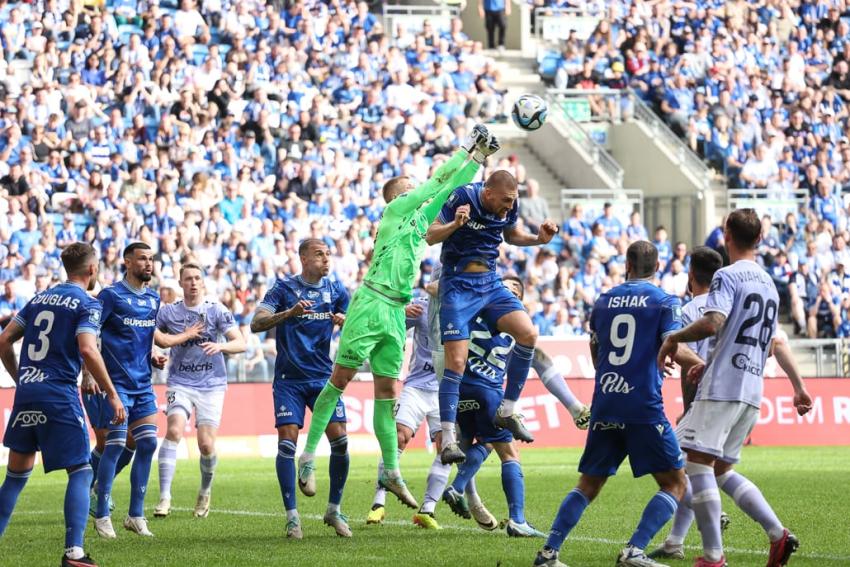 Lech Poznań - Pogoń Szczecin 1:0