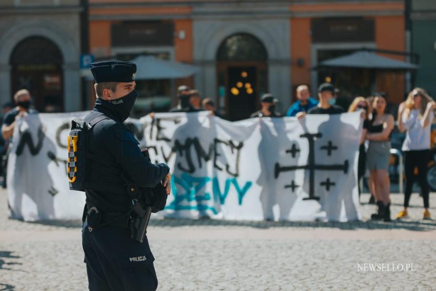 Stop przemocy wobec osób LGBTQIA+ - manifestacja we Wrocławiu