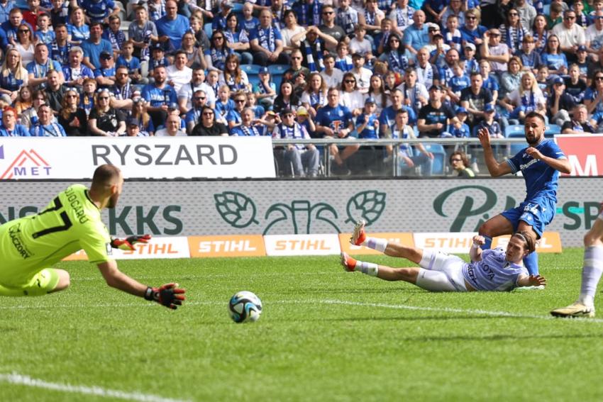 Lech Poznań - Pogoń Szczecin 1:0