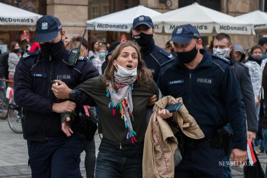 Protest antycovidowców we Wrocławiu