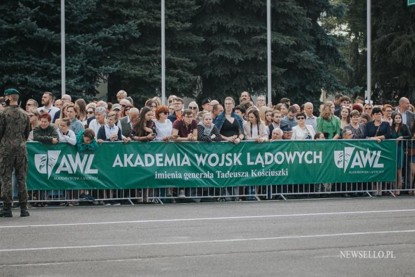 Uroczysta promocja oficerska w Akademi Wojsk Lądowych