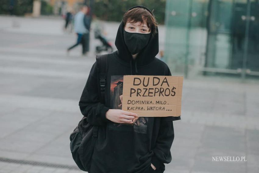 Protest przeciwko "Karcie Nienawiści" we Wrocławiu