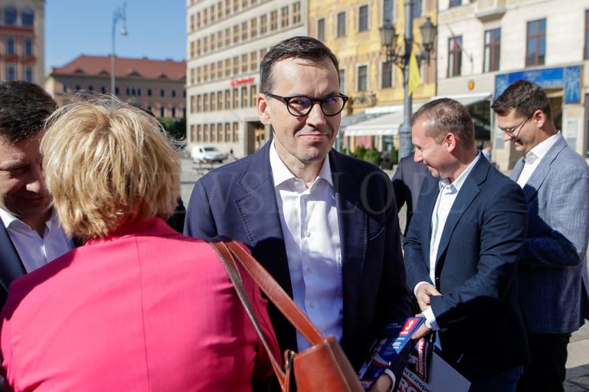 Kampania wyborcza do Parlamentu Europejskiego 2024 - Premier Mateusz Morawiecki I Michał Dworczyk