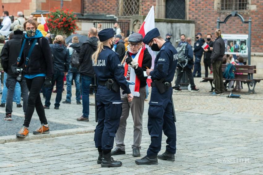 Protest antycovidowców we Wrocławiu