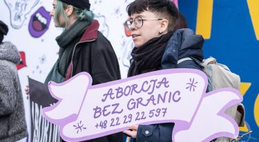Pomoc nie zbrodnia, wyrok nie kara. Zechcesz aborcji będziesz ją miała