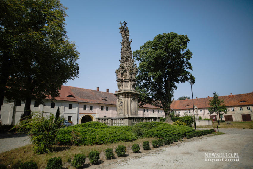 Klasztor Księgi Henrykowskiej